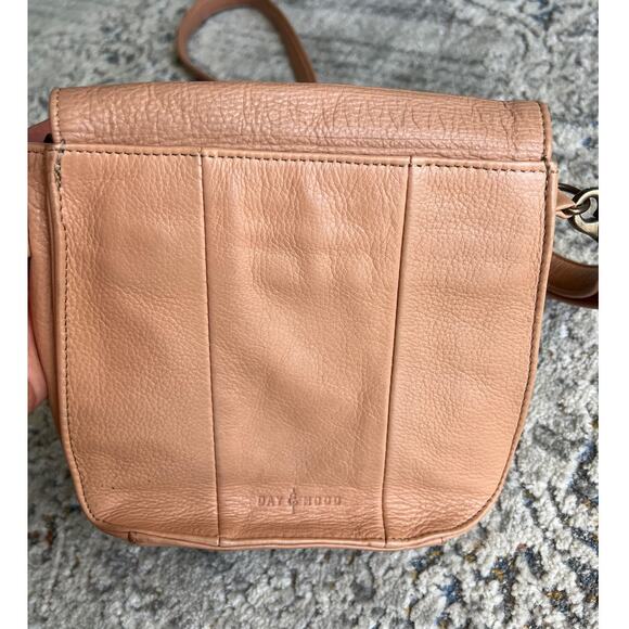 Small Day & Mood "Tribal-Like" Embossed Leather Crossbody Saddle Bag - Picture 5 of 12